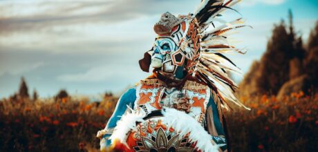 Cómo los Mitos Aztecas se Reflejan en la Cerámica y los Códices