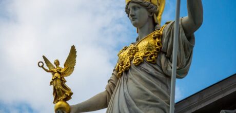 La Influencia de las Deidades en la Política del Imperio Azteca